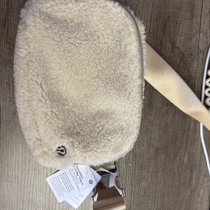 Lululemon belt bag